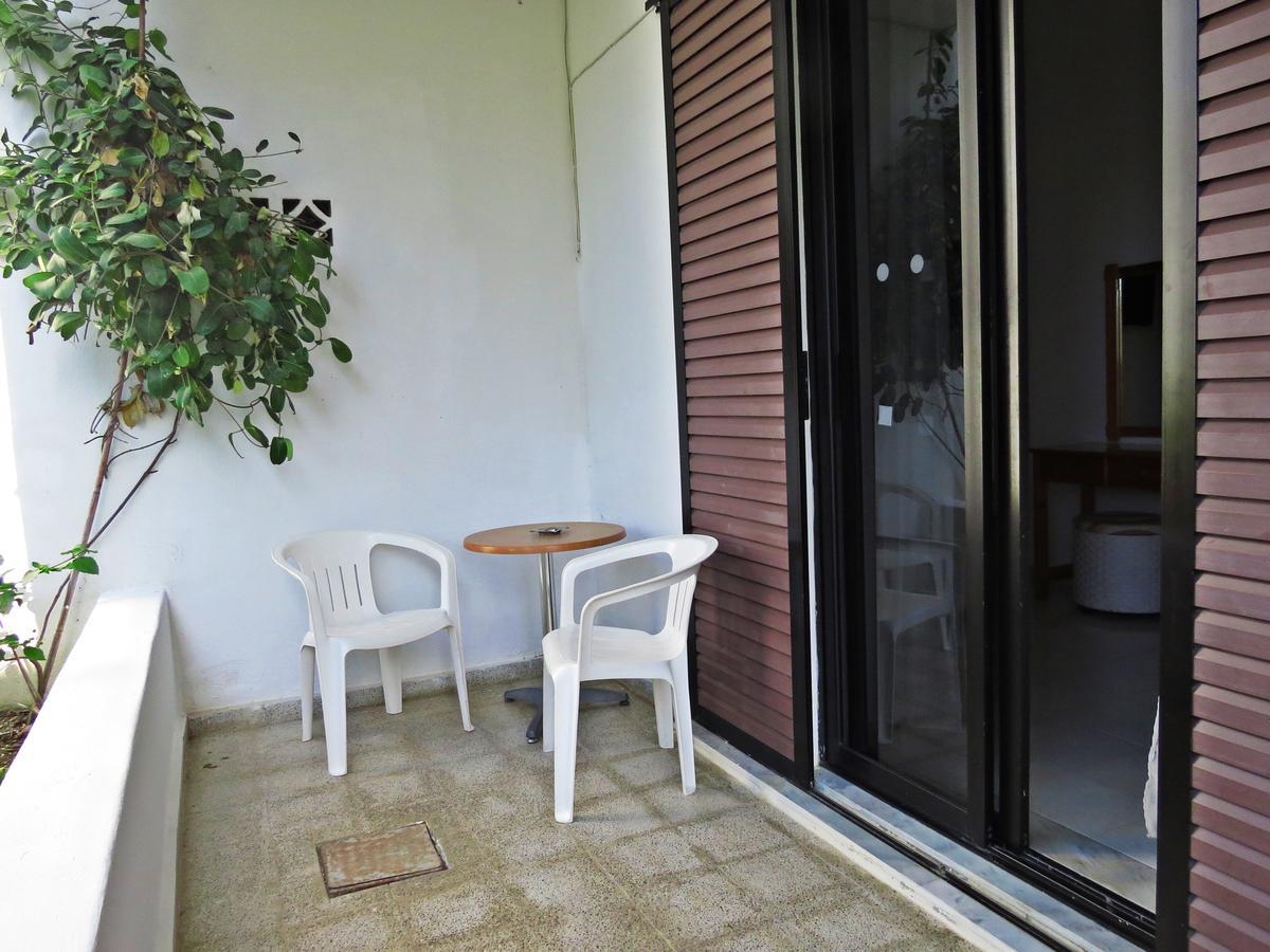Debby Apartments Ialysos  Quarto foto